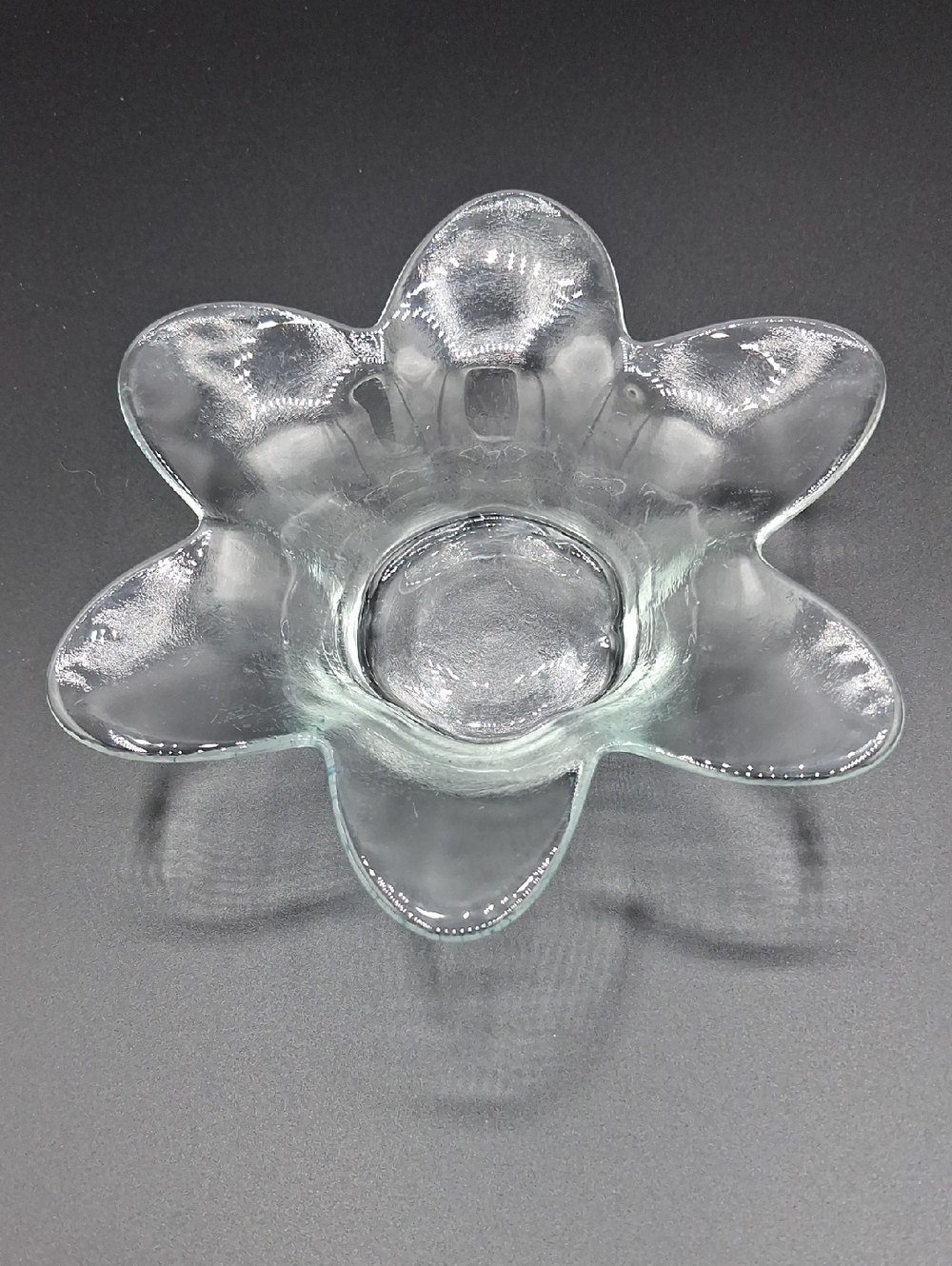 Vintage Flower-Shaped Decorative Bowl